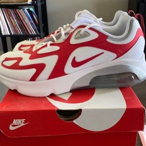 Nike Air Max 200 University Red Size 11.5 Excellent condition